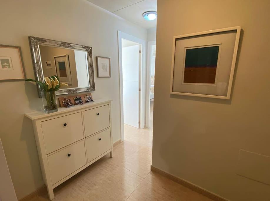 Precioso En Salou, Con Servicios. Apartament Salou
