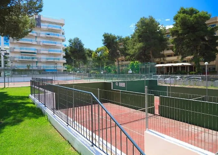 Precioso Apartamento En Salou, Con Servicios.