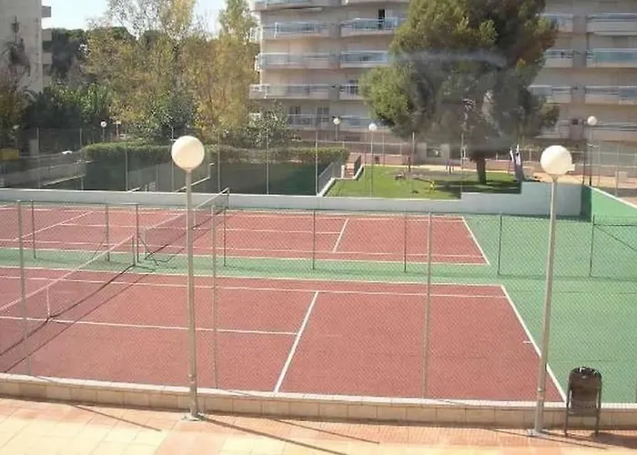 Precioso Apartamento En Salou, Con Servicios.