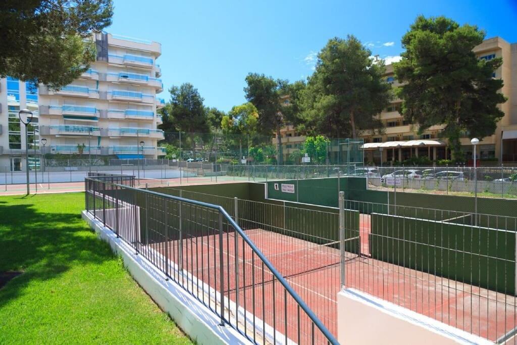 Apartment Precioso En Salou, Con Servicios. Salou